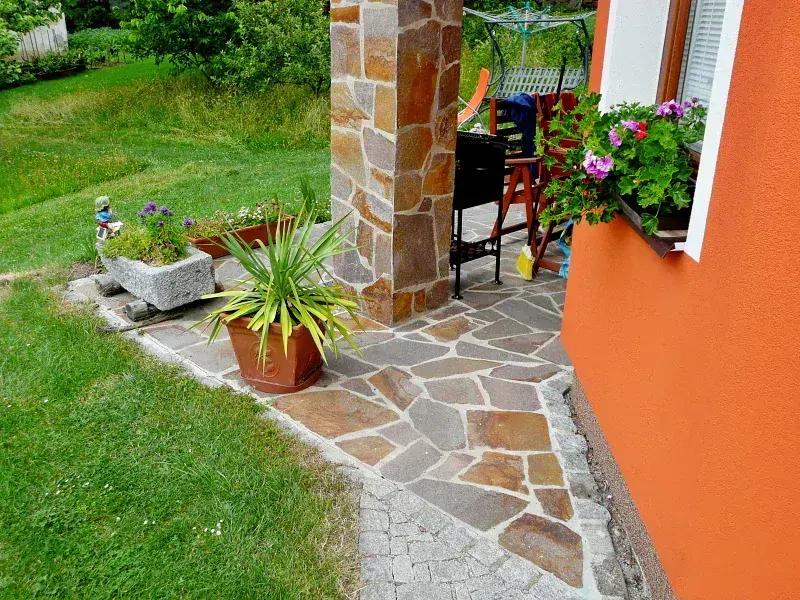 Porfyr - červenozrzavá tl. 1-3 cm